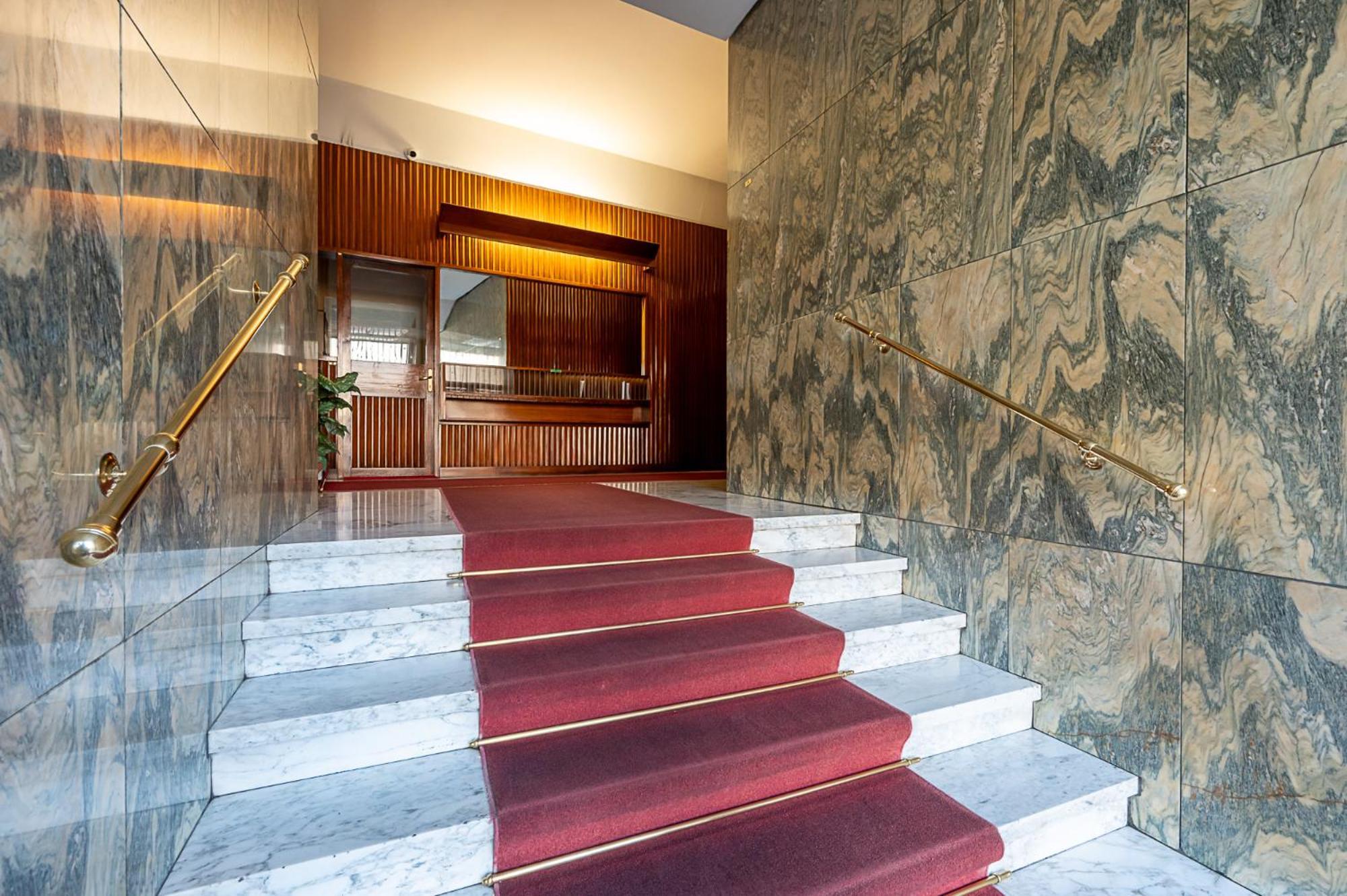 Metro Rivoli - High-End Vista Alpi - Grandmaison 都灵 外观 照片